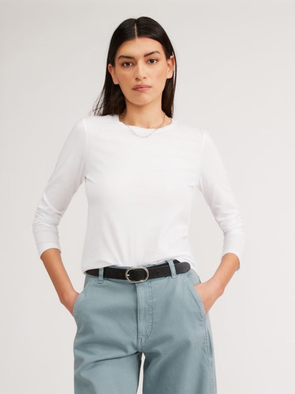 🌼Everlane White Supima Cotton Long-Sleeve Crewneck Top